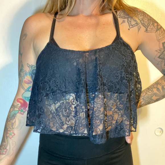 Speed Limit lace crop top - Picture 1 of 4